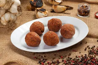 Chifteluţe din carne de pește (200 GR) (prăjite)