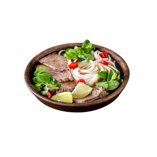 Zupa Pho Bo z makaronem ryżowym i wołowiną