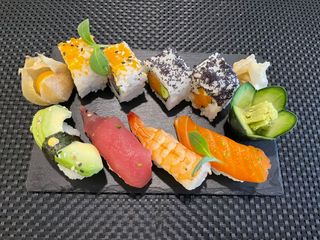 Hirshima Menu 8 unidades