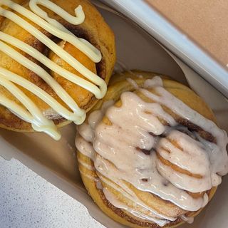 Rollo Intxaursaltsa con nueces pecanas