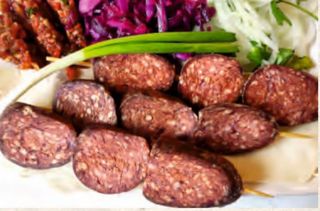 Турецкая колбаса на шампурах