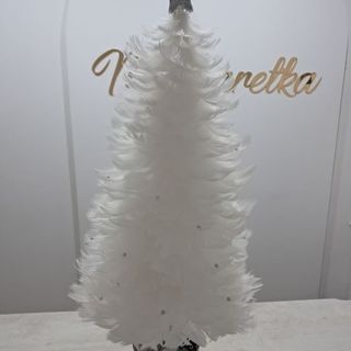 Choinka  z piórek biała