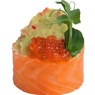 Лосось під гуакомоле з червоною ікрою (220г/5шт)