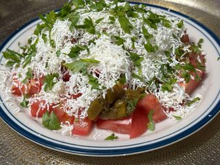 Македонска салата