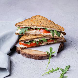 НОВО Протеинов Веган сандвич (250г)