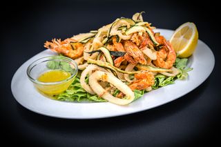 Mixt fructe de mare prajit