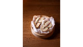 Lox bagel