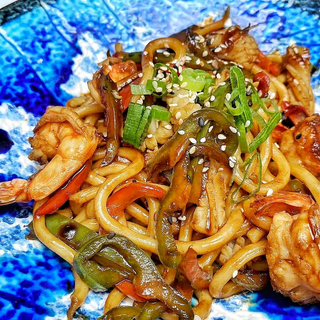 312. Tallarines Udon Tres Delicias