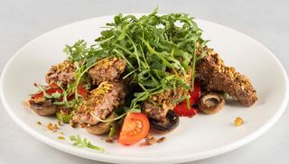 Štanglice tune sa pistaćima i lešnikom