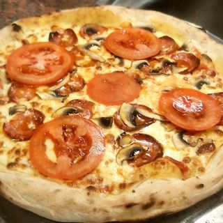 Пица Сицилиана (32 см) + Coca-Cola кен (330ml)