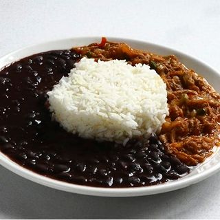 Arroz Con Habichuelas