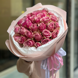 27 троянд Athena Royale 