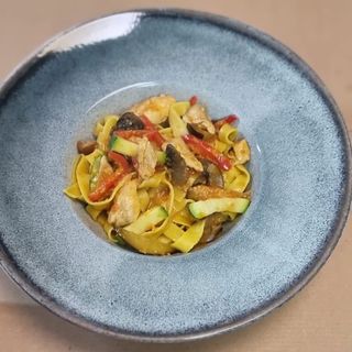 Tagliatelle Pollo Verdure