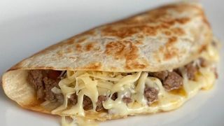 Quesadilla De Carne