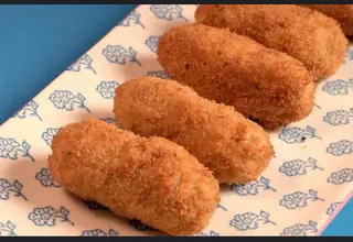 Ración De Croquetas De Pollo Caseras