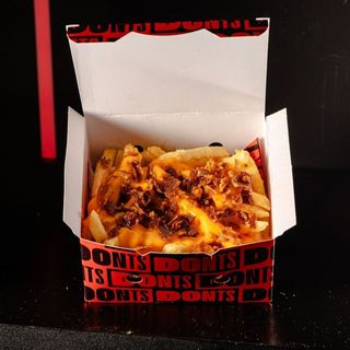 Bacon Cheese Fries - Patatine fritte con cheddar fuso e bacon