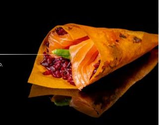 50. Temaki black sake