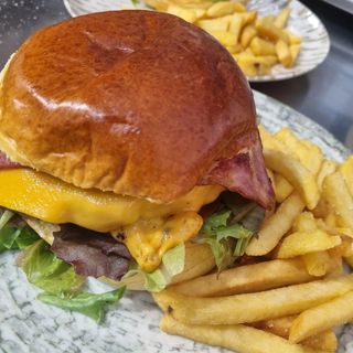 Hamburguesa Cheeseburger