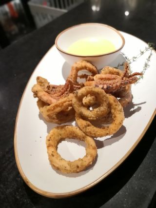 Хрупкави калмари (180г)