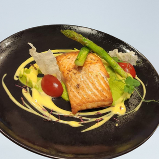 Сьомга филе на плоча (240г)