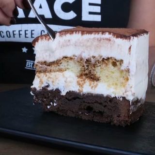 Browniemisù Cake (torta  del mese di Novembre)