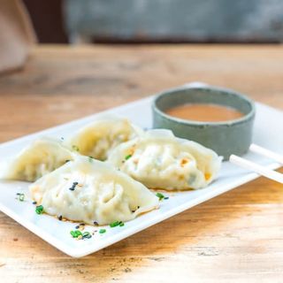 Gyozas de pollo (4 uds.)