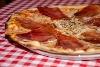 Pizza Calabrese 