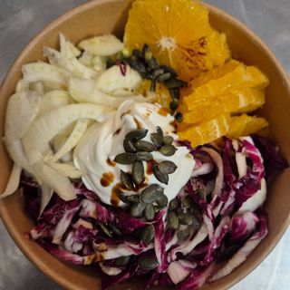 Radicchio, arancia, olive greche, finocchio