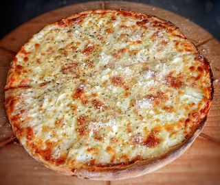 Pizza Uczta Serowa 30 cm