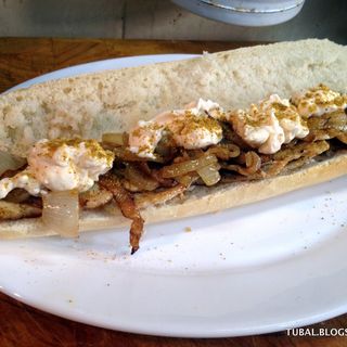 Bocadillo Africano De Pollo