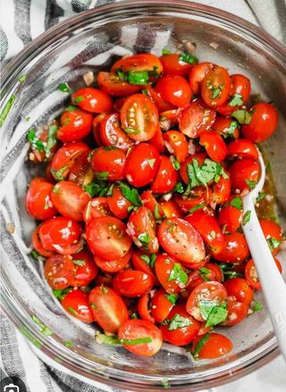Tomato salad