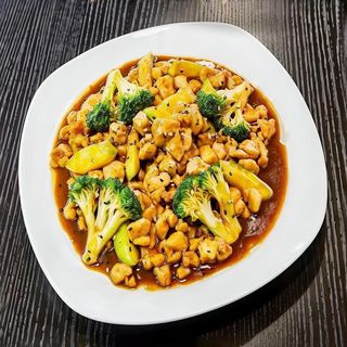 67.  Pollo con salsa teriyaki