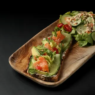 Tartine saumon fumé avocat