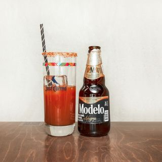 Michelada Clamato (250 ml.)