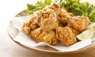 9. Tori Karaage (5 Pzas.)