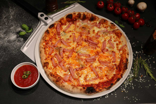 Pizza Pizza bacon e formaggi