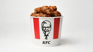 Баскет 12 крыльев в соусе