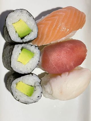Sushi Variado (6 Pzas.)