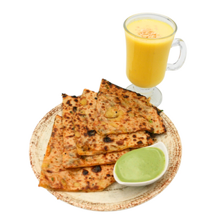 Aloo Paratha (60gr) + Chutney de Mentă + Mango Lassi (250ml)