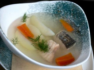 Прозора юшка із судака  (500г)