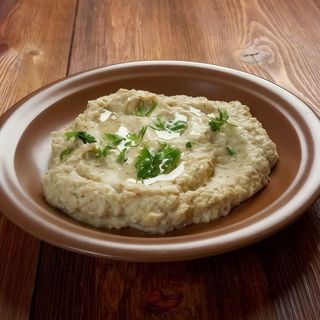 Tapa De Melitzanosalata Con Pita