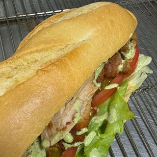 Combo Antojo de 3 Pastelito + 1 bebida + salsa