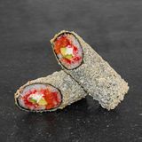 Темпура хенд-ролл із лососем