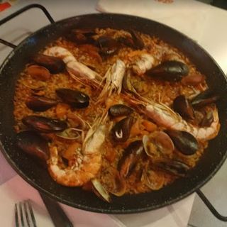 paella marinera (2 personas)