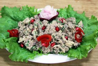 ხბოს გულღვიძლი ნიგვზით