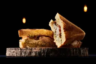 Sándwich Toscano
