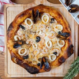 Pizza Fruits De Mer