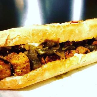 17 (Pinchos + Pimientos + Alioli)