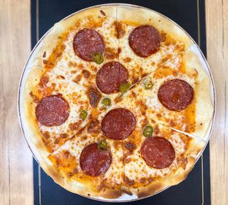 პიცა პეპერონი