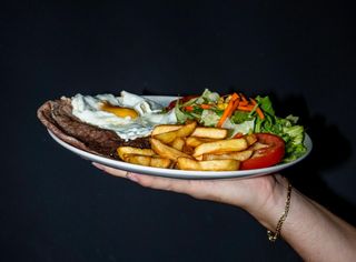 Plato Combinado De Bistec